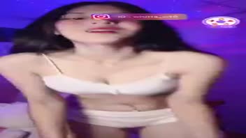 หลุดน้องนิหน่า vk สาวน้อยขี้เงี่ยนไลฟ์สดเล่นเสียว wisitta_n49 เต้น ...